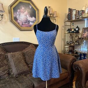 SHEIN Women blue dress size M
